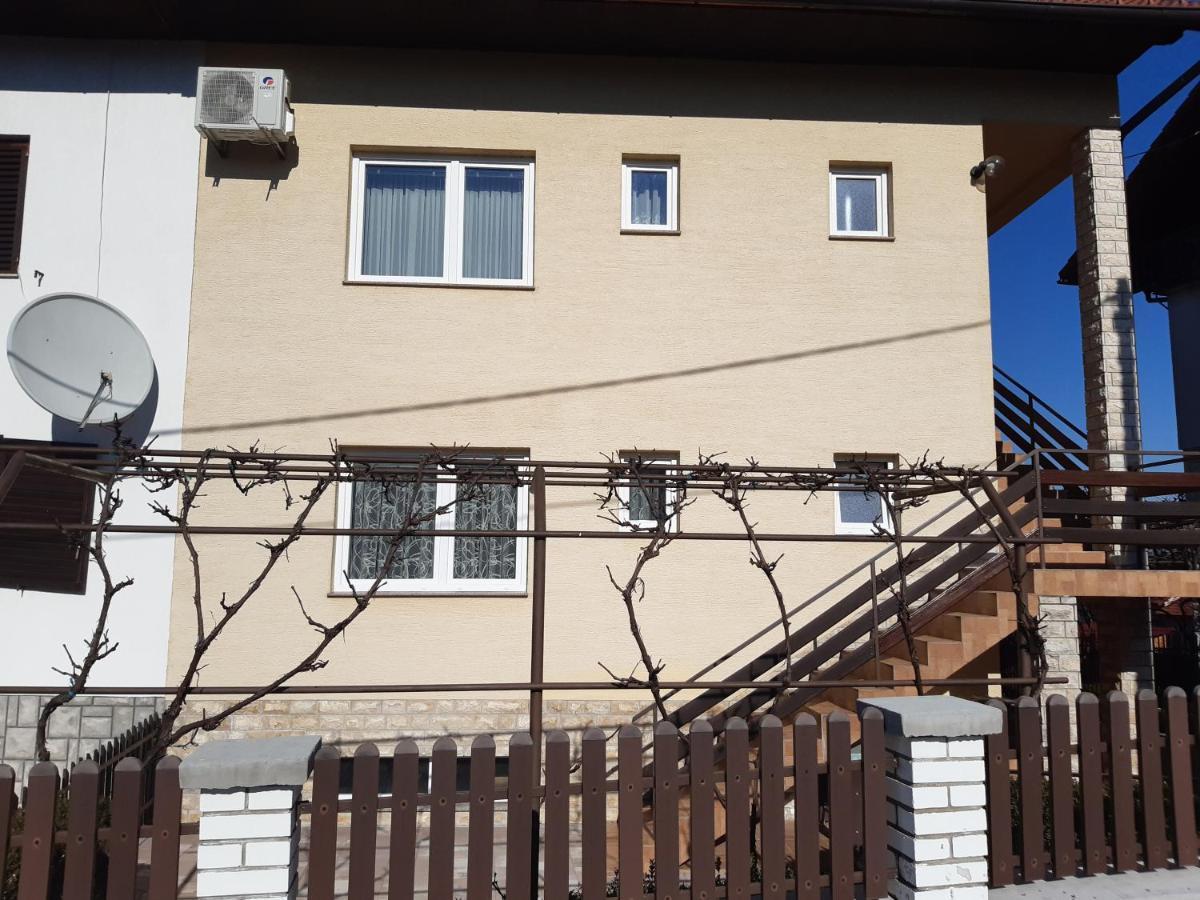 Apartman Helena Slunj Esterno foto